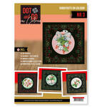 Dot and do on colour 3 - Kerst